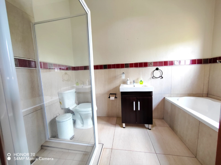 3 Bedroom Property for Sale in Hartebeesfontien AH North West
